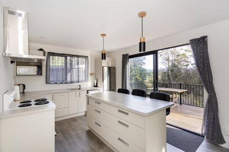 Photo of property in 10 Bute Street, Moeraki, 9482