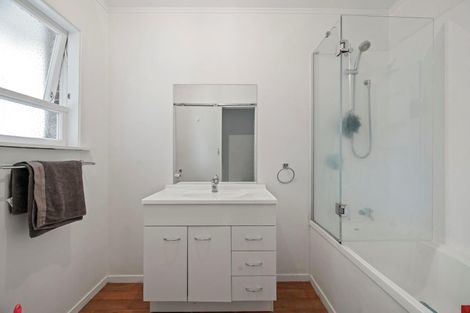 Photo of property in 14 Matipo Avenue, Pomare, Rotorua, 3015