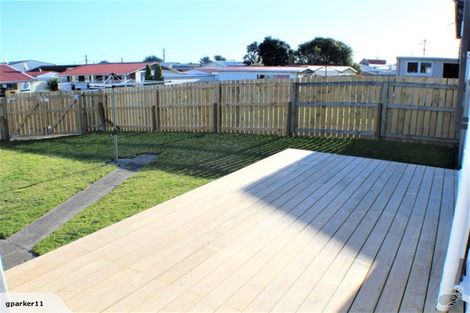 Photo of property in 10 Matipo Street, Castlecliff, Whanganui, 4501