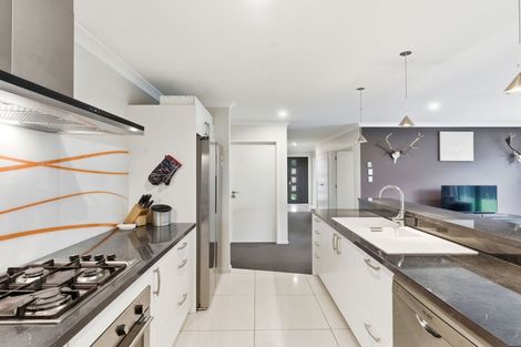 Photo of property in 40 Parklea Avenue, Halswell, Christchurch, 8025