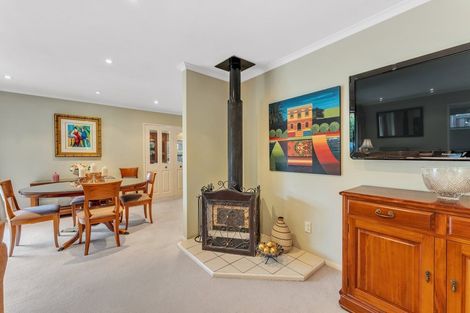 Photo of property in 24 Olena Avenue, Sunnyhills, Auckland, 2010