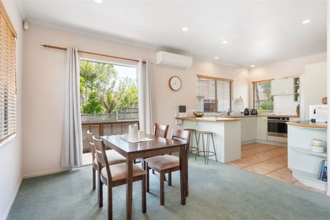 Photo of property in 1/12 Phillip Parade, Forrest Hill, Auckland, 0620