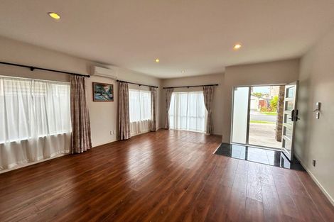 Photo of property in 15 Rohi Place, Flat Bush, Auckland, 2019