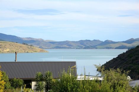 Photo of property in 8 Bayview Place, Cass Bay, Lyttelton, 8082