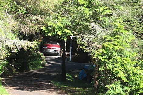 Photo of property in 175 Laingholm Drive, Laingholm, Auckland, 0604