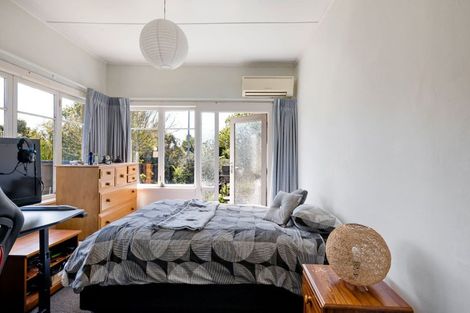 Photo of property in 122 Clarkin Road, Fairfield, Hamilton, 3214