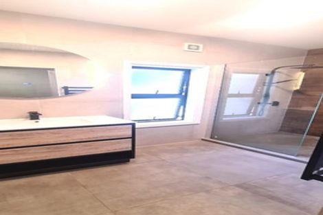 Photo of property in 228a Gowing Drive, Meadowbank, Auckland, 1072