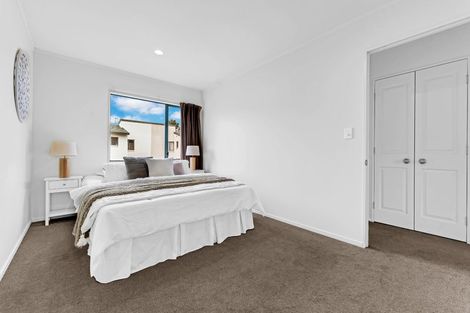 Photo of property in 12 Vitex Lane, Henderson, Auckland, 0612