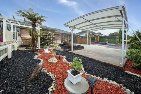 Photo of property in 1/7 Spring Grove, Henderson, Auckland, 0612