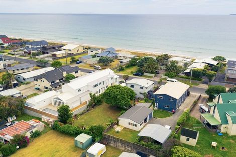 Photo of property in 94 Karewa Parade, Papamoa Beach, Papamoa, 3118