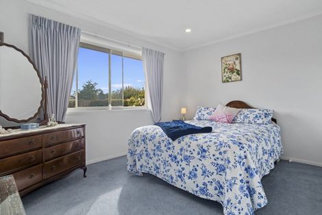 Photo of property in 65 Athfield Drive, Bethlehem, Tauranga, 3110