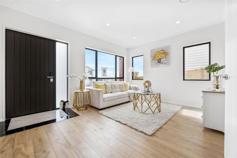 Photo of property in 4 Aklander Rise, Flat Bush, Auckland, 2019