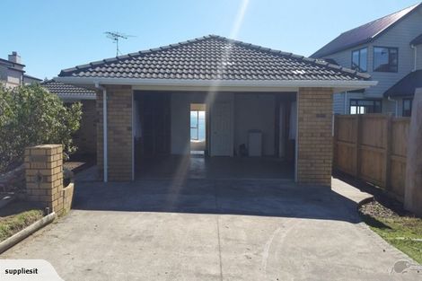 Photo of property in 1444 Whangaparaoa Road, Army Bay, Whangaparaoa, 0930