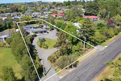 Photo of property in 69 Abbotsford Road, Waipawa, 4210
