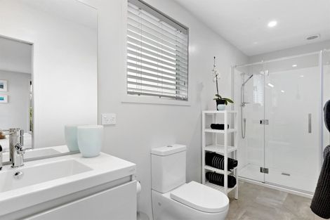 Photo of property in 14 Lakeview Terrace, Lake Hawea, Wanaka, 9382