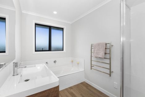 Photo of property in 16 Meadowview Drive, Morrinsville, 3300