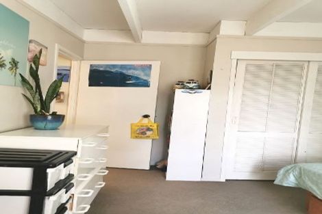 Photo of property in 2/11 Long Bay Drive, Torbay, Auckland, 0630