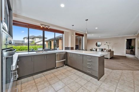 Photo of property in 4 Cabernet Close, Rototuna, Hamilton, 3210