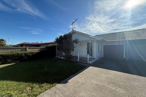 Photo of property in 1/320 Memorial Avenue, Burnside, Christchurch, 8053