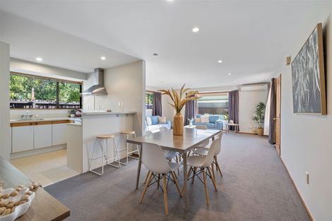 Photo of property in 4b Grassmere Street, Papanui, Christchurch, 8052