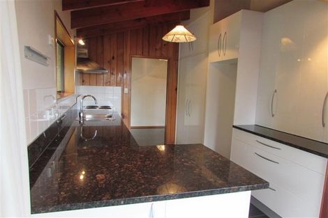 Photo of property in 38 Archers Road, Glenfield, Auckland, 0629