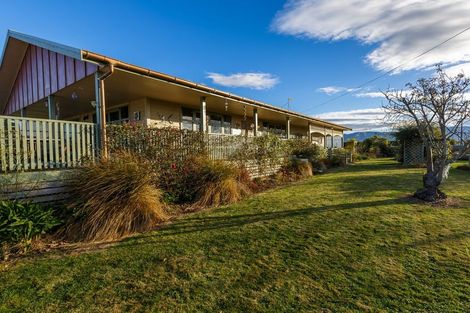 Photo of property in 103 Maytown Road, Waimate, 7978