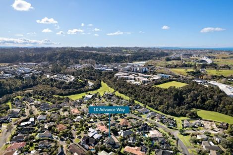 Photo of property in 10 Advance Way, Albany, Auckland, 0632