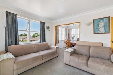 Photo of property in 11 Domain Road, Weymouth, Auckland, 2103