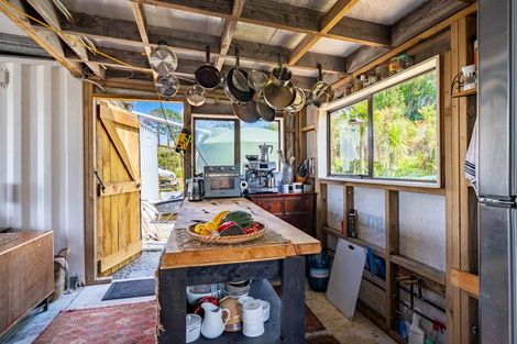 Photo of property in 149 Whaka Street, Maungaturoto, 0583