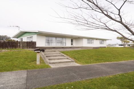 Photo of property in 10 Jupiter Street, Milson, Palmerston North, 4414