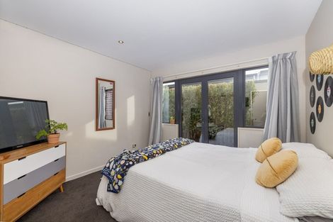 Photo of property in 106a Kings Drive, Wanaka, 9305