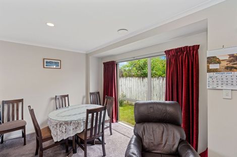Photo of property in Rangeview Villas, 11/9 Fuller Close, Levin, 5510