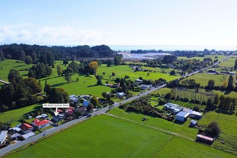 Photo of property in 445 Abel Tasman Drive, Motupipi, Takaka, 7183