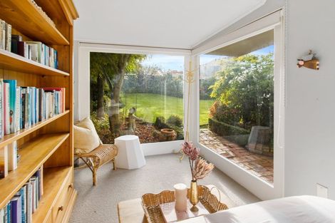 Photo of property in 6 Te Weka Street, Maori Hill, Timaru, 7910