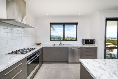 Photo of property in 26 Varsity Heights, Fitzherbert, Palmerston North, 4410