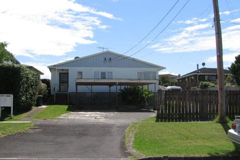 Photo of property in 4 Auld Street, Torbay, Auckland, 0630