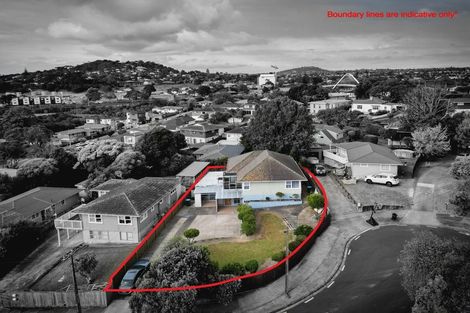 Photo of property in 8 Condliffe Place, New Windsor, Auckland, 0600