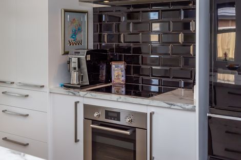 Photo of property in 56 Gillman Place, Pegasus, 7612