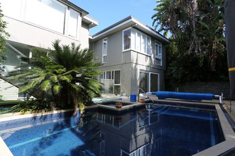 Photo of property in 77 Cliff Road, Torbay, Auckland, 0630