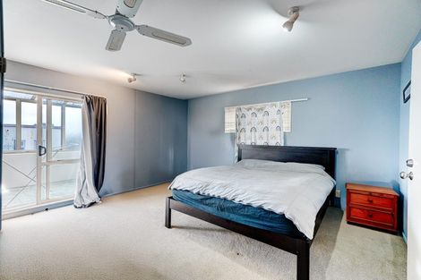 Photo of property in 5 Balmain Road, Birkenhead, Auckland, 0626