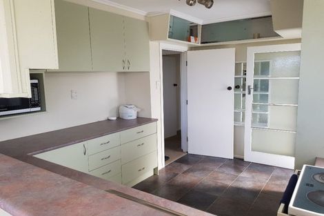Photo of property in 12 Limmer Place, Browns Bay, Auckland, 0632