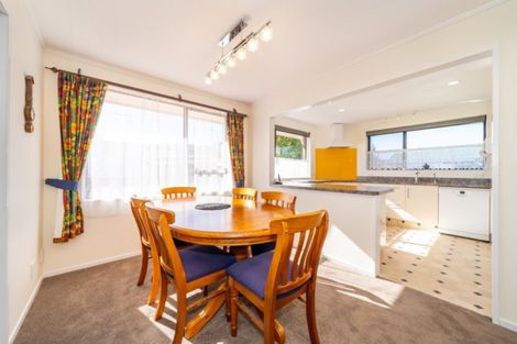 Photo of property in 64 Golders Road, Elderslea, Upper Hutt, 5018