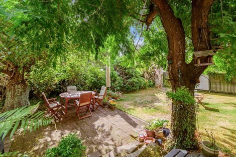 Photo of property in 16 Waitawa Place, Lynmore, Rotorua, 3010