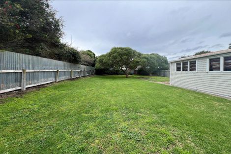Photo of property in 106 Karaka Street, Castlecliff, Whanganui, 4501