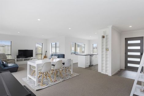 Photo of property in 23 Oka Street, Papamoa Beach, Papamoa, 3118