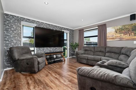 Photo of property in 16 Bethany Road, Rolleston, 7614