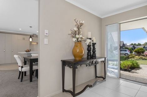 Photo of property in 19 Bridgewater Way, Pyes Pa, Tauranga, 3112