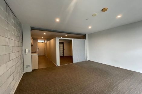 Photo of property in 2/143d Carlton Gore Road, Newmarket, Auckland, 1023