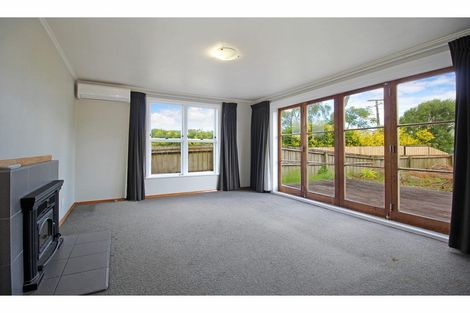 Photo of property in 69 Arimu Road, Papakura, 2110