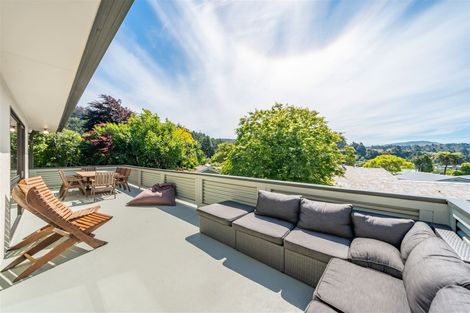 Photo of property in 18b Kamahi Street, Stokes Valley, Lower Hutt, 5019